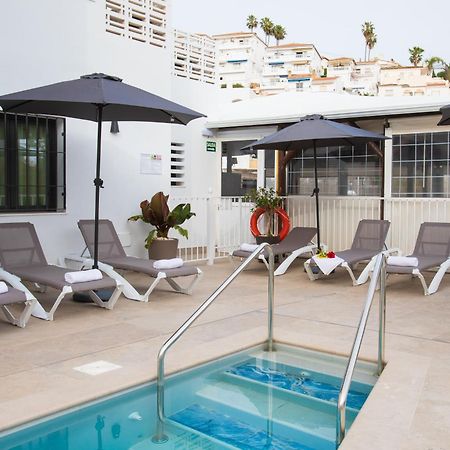 Boutique Rooms Playa Burriana Nerja Exterior foto