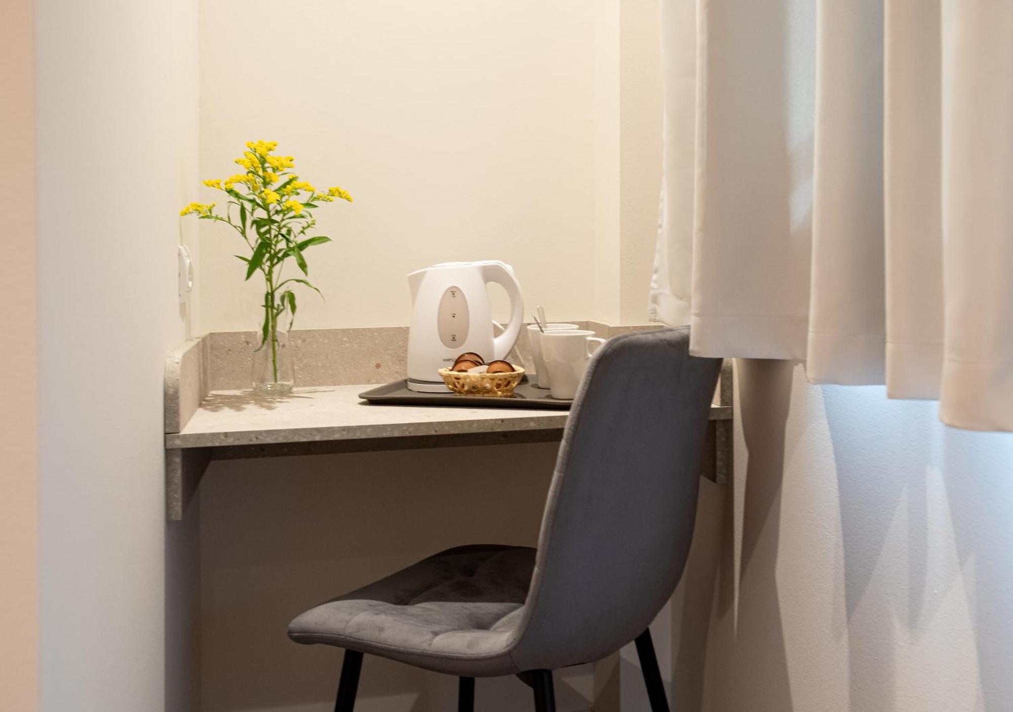 Boutique Rooms Playa Burriana Nerja Exterior foto