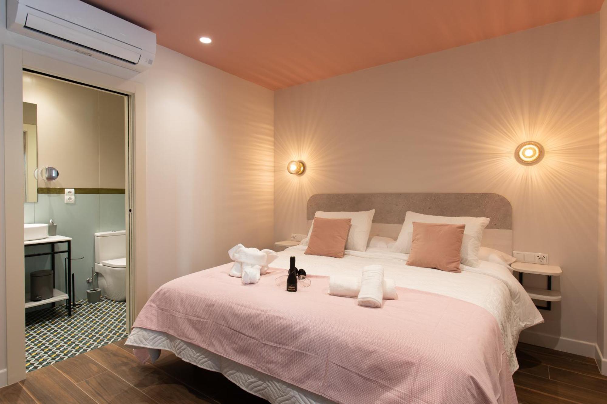 Boutique Rooms Playa Burriana Nerja Exterior foto