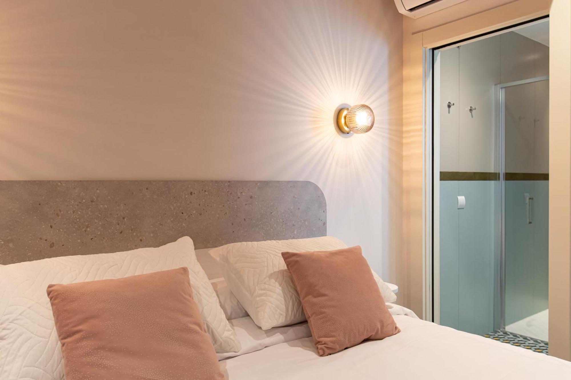 Boutique Rooms Playa Burriana Nerja Exterior foto